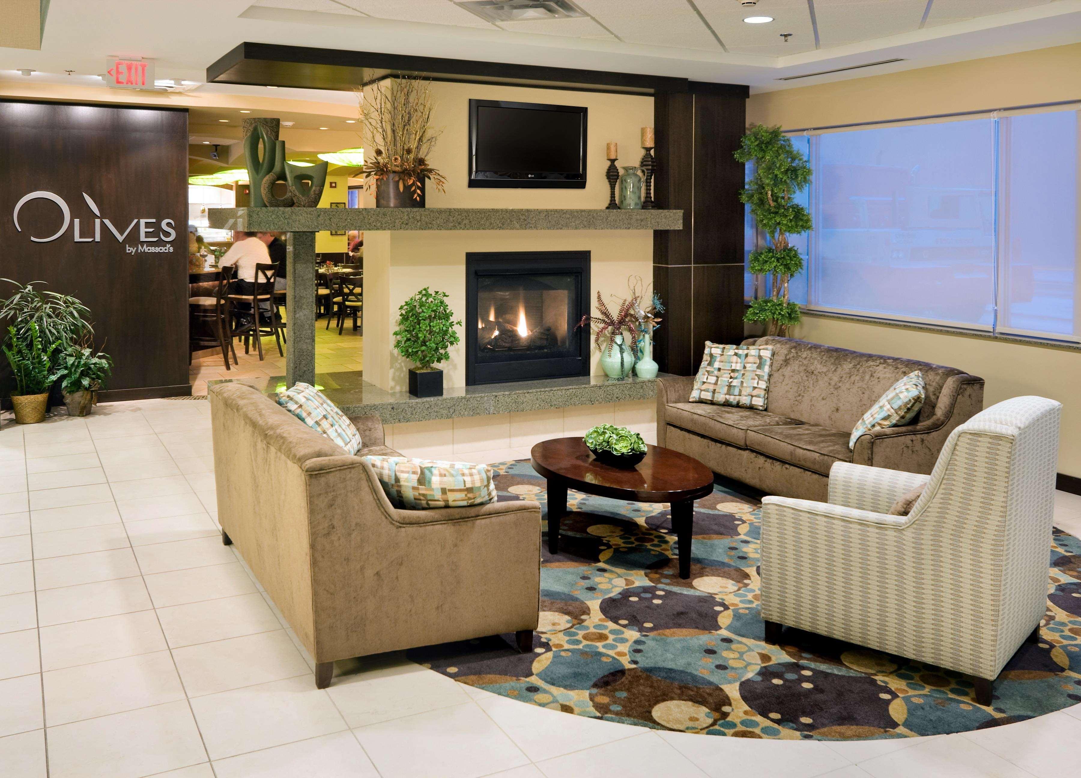 Hilton Garden Inn Mankato Downtown Ngoại thất bức ảnh