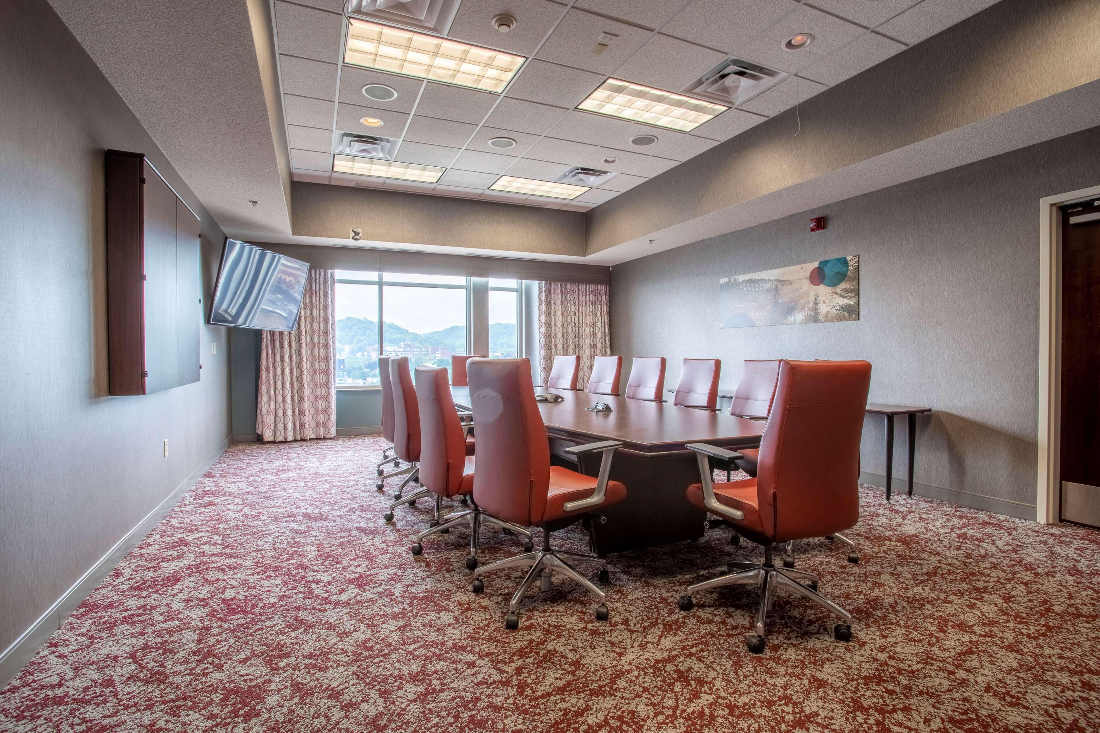Hilton Garden Inn Mankato Downtown Ngoại thất bức ảnh
