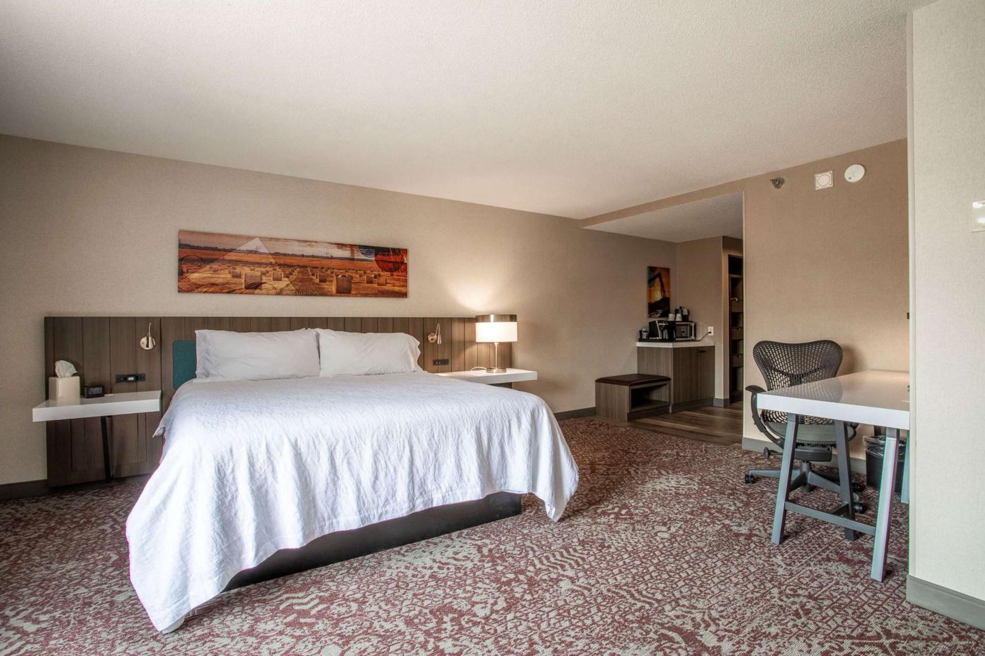 Hilton Garden Inn Mankato Downtown Ngoại thất bức ảnh